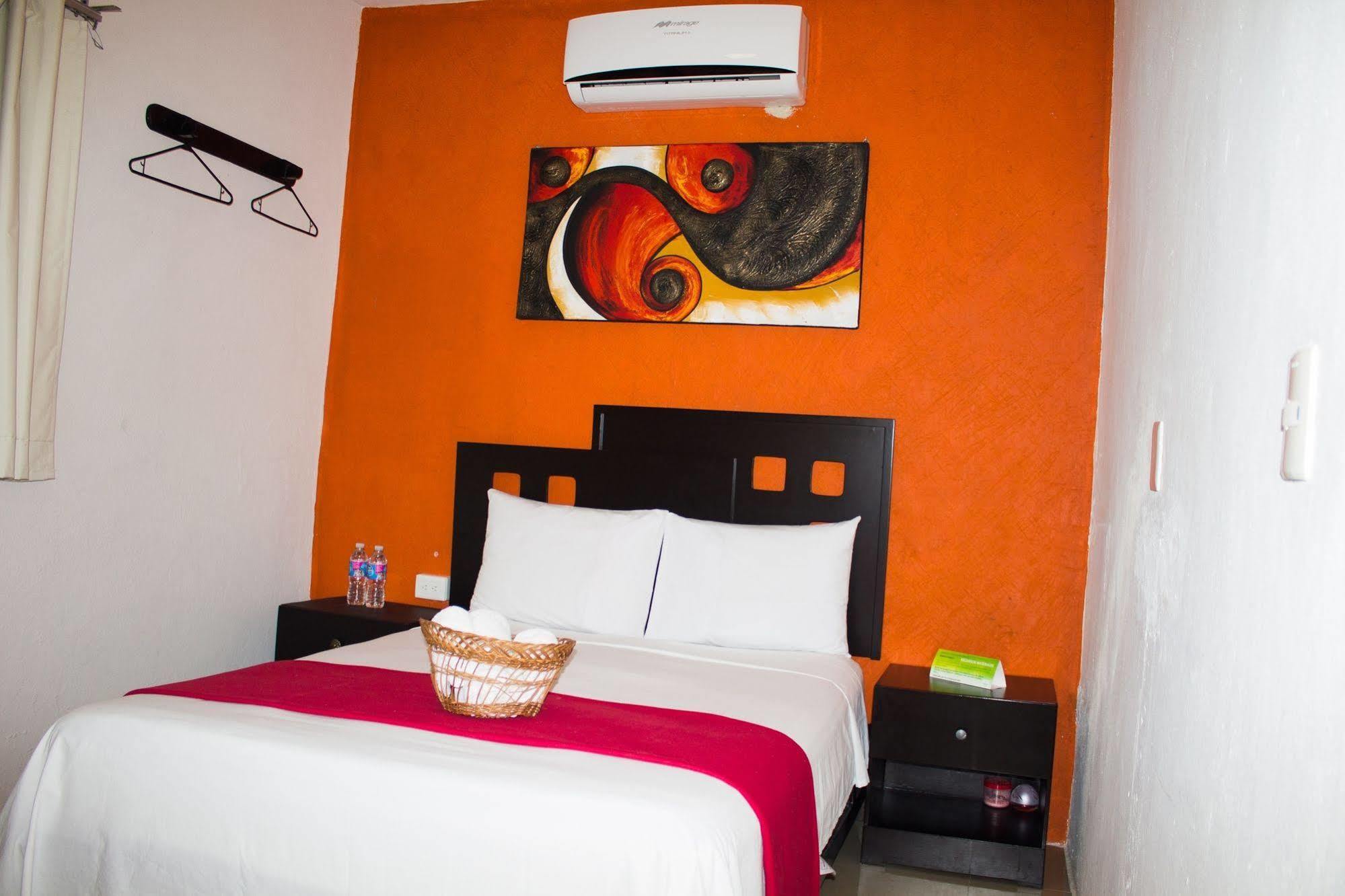 Rosvel Hotel Palenque Exteriör bild